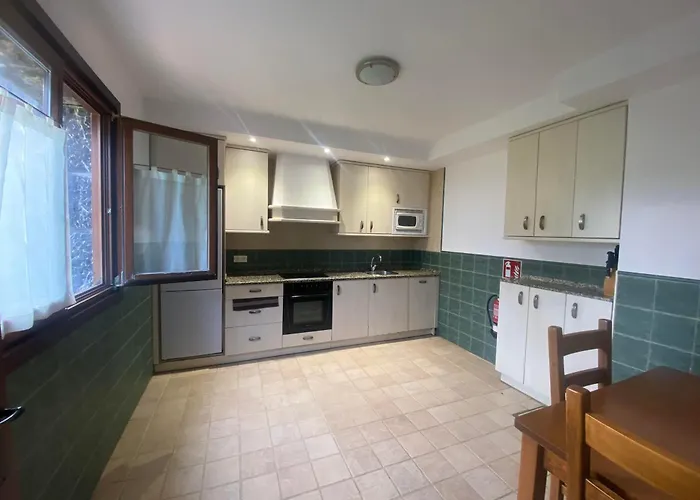 Casa Rural Larre Aundi