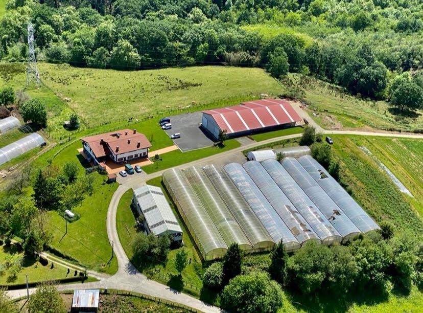 Country house Larre Aundi